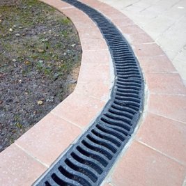 Лоток Steelot пластиковый SteePlain DN100 H100 с решеткой пластиковой